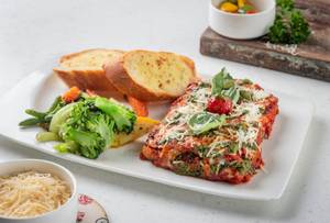 Sunlit garden-cafe, supporting dish in this style