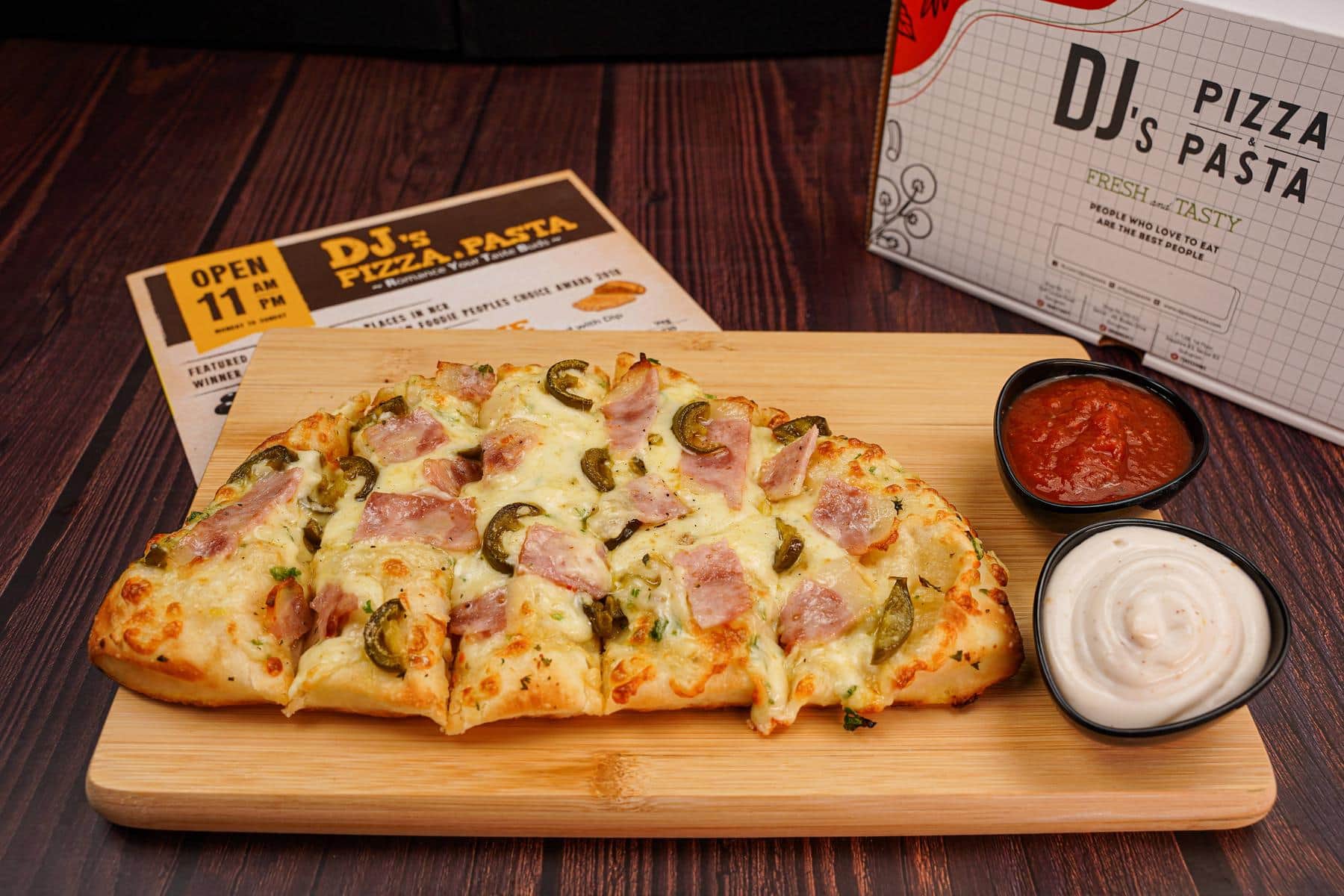 Energetic casual pizzeria, supporting dish in this style