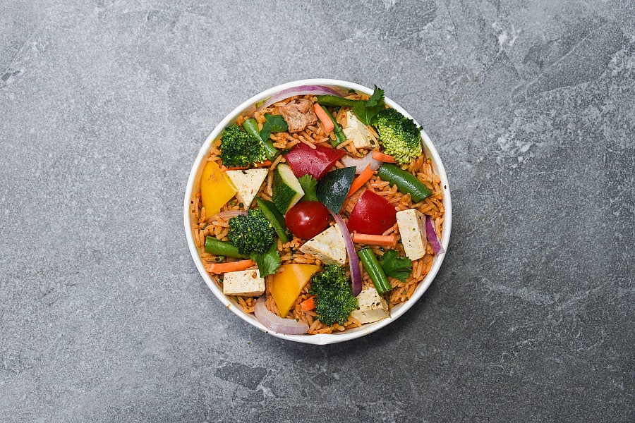 Clean-healthy-casual-cafe, dish photographed in this style
