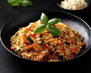 Vibrant, supporting dish in this style
