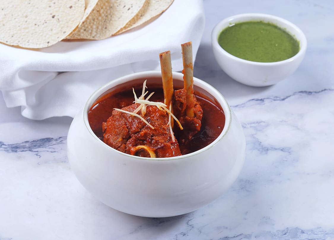 Restrained luxury hotel fine dining, supporting dish in this style