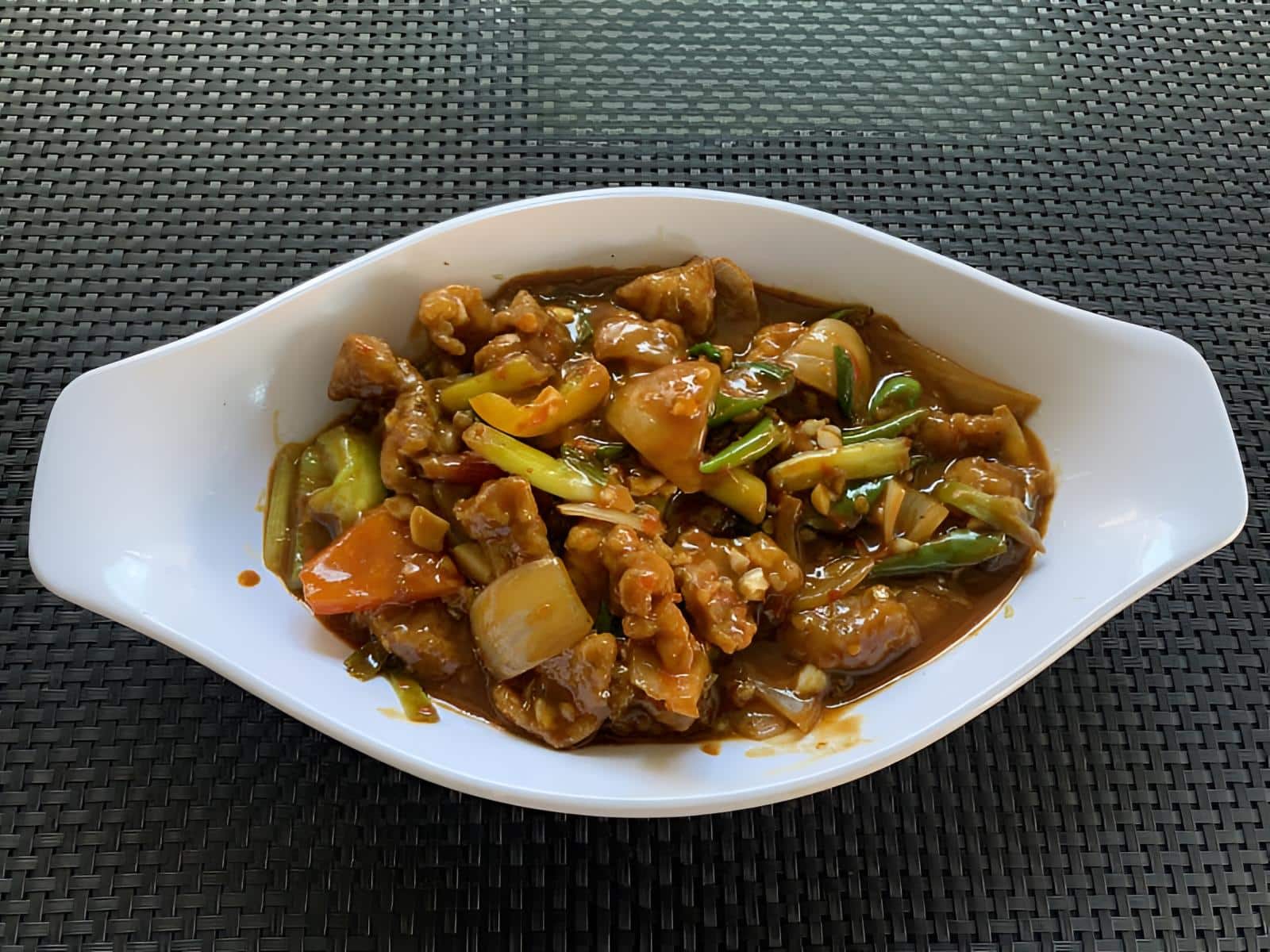 Casual modern pan-Asian café, supporting dish in this style